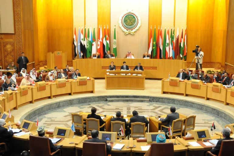 إحدى جلسات القمة العربية