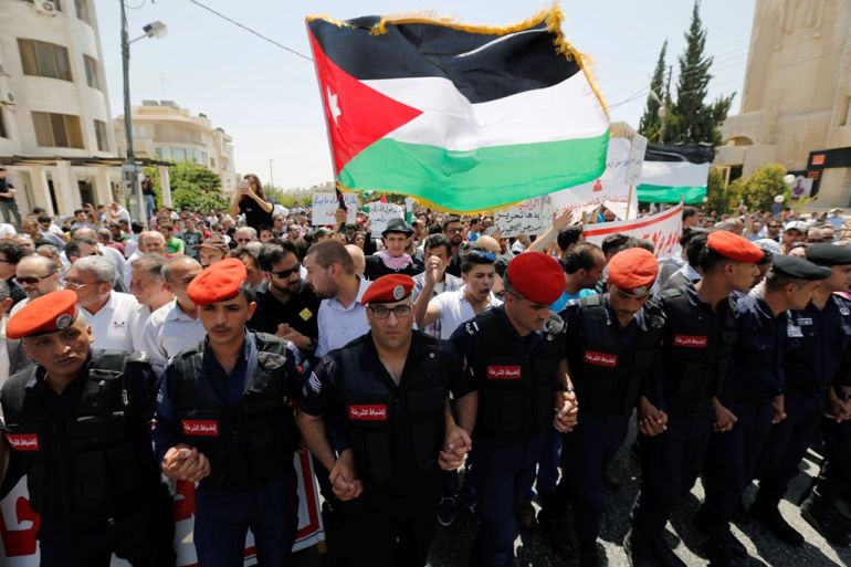 مظاهرات في الأردن تطالب بإنهاء معاهدة السلام مع إسرائيل