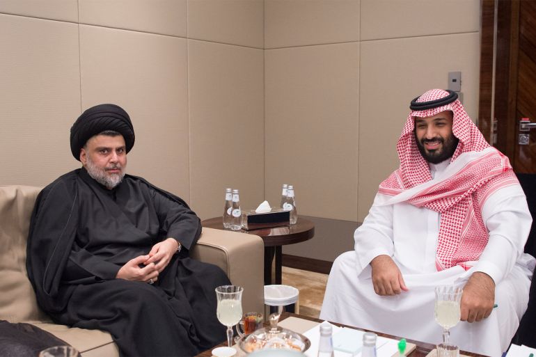ولي العهد السعودي خلال لقائه بالزعيم الشيعي العراقي مقتدى الصدر في الرياض