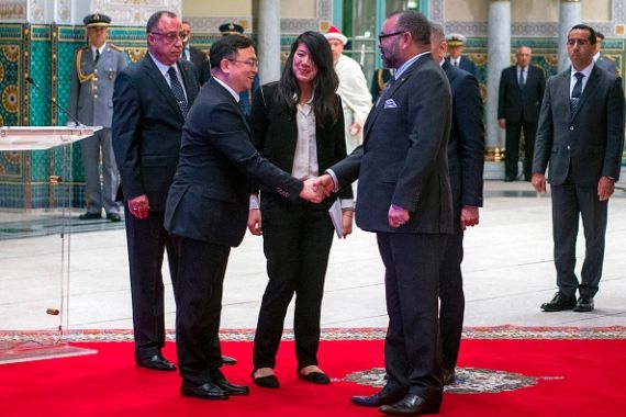 العاهل المغربي يستقبل رئيس شركة "بي واي دي" الصينية لصناعة السيارات