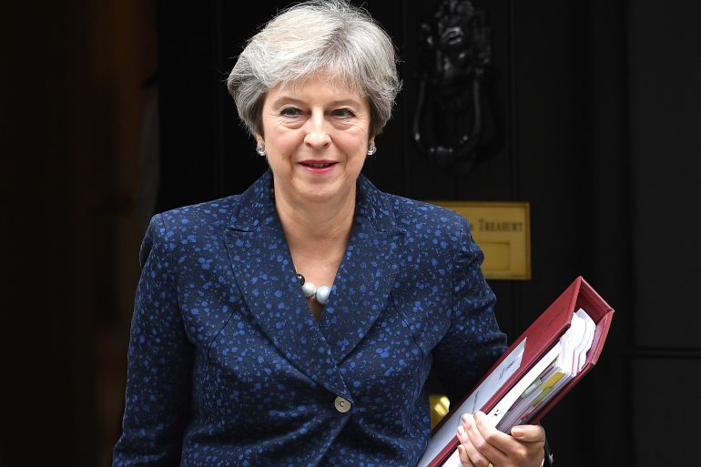 رئيسة الوزراء البريطانية تيريزا ماي أكدت خطة خروج بريطانيا من الاتحاد الأوربي