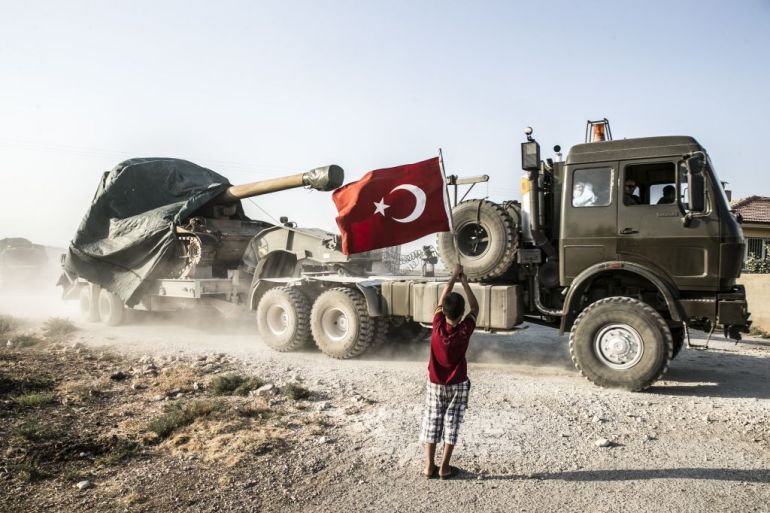 تعزيزات عسكرية تركية في الحدود مع سوريا