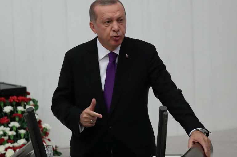 أردوغان: سنقاوم جهود الولايات المتحدة لفرض عقوبات على أنقرة بسبب محاكمة قس أمريكي