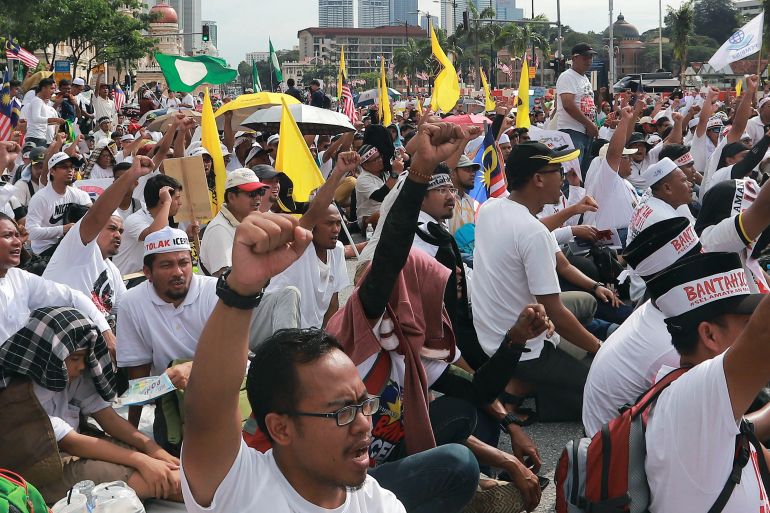 مسلمو الملايو يتظاهرون في ماليزيا