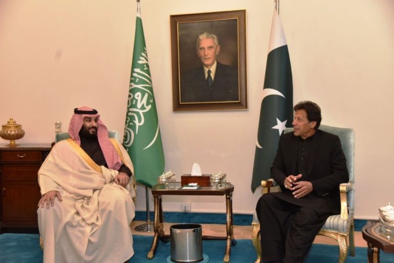 رئيس الوزراء الباكستاني(يمين) وولي العهد السعودي