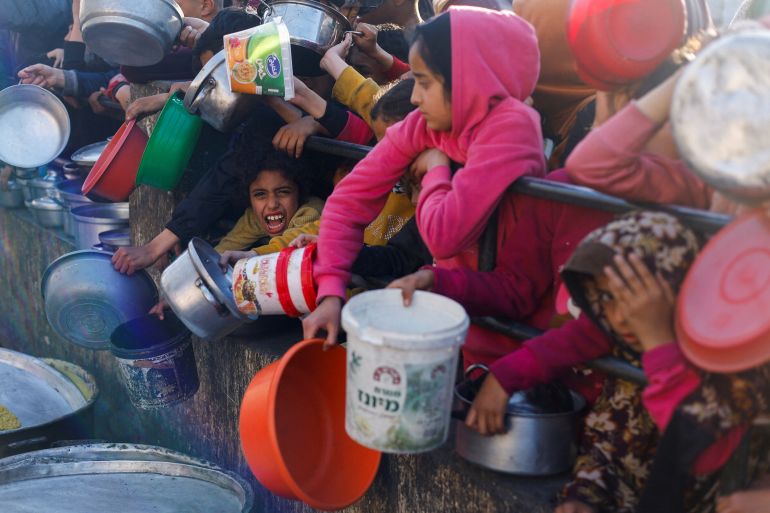 قد يقتلهم الجوع .. برنامج الغذاء العالمي يحذر من أن سوء التغذية الحاد يهدد حياة أطفال غزة