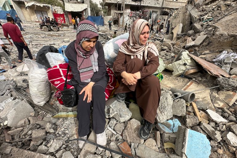 الحزن والدمار يحاصران النساء في غزة