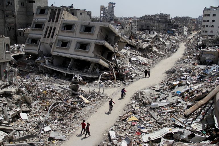 مشاهد تظهر حجم الدمار في غزة بعد 6 أشهر من الحرب