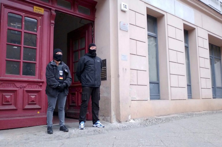 الشرطة الألمانية تفتش مقرات ومبان سكنية تابعة لجمعية "فصلت 33" في العاصمة برلين