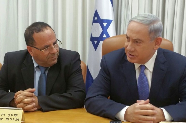 رئيس الوزراء الإسرائيلي بنيامين نتنياهو والوزير أيوب قرا