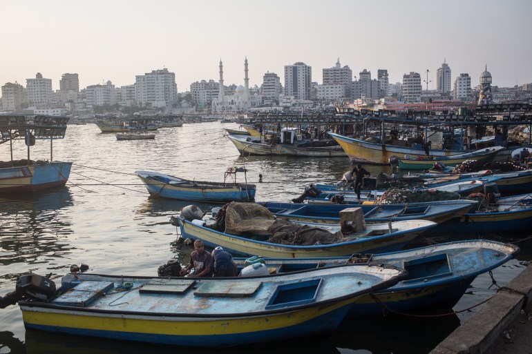 قوارب الصيد في غزة