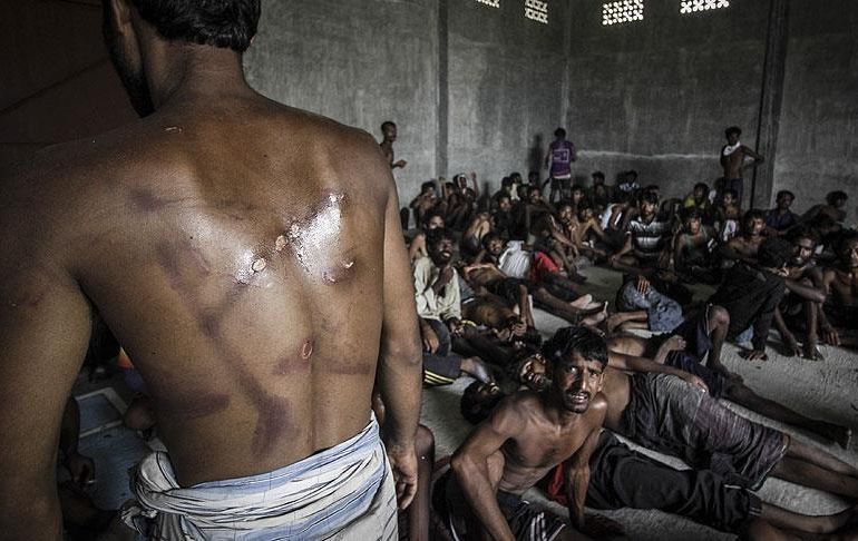 42 معسكر اعتقال معزولا عن العالم في إقليم "أراكان" غربي ميانمار