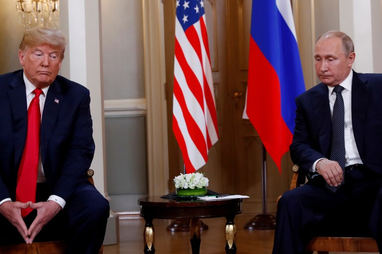 يسعى الرئيس الروسي فلاديمير بوتين للالتفاف على العقوبات الأمريكية بكسب ود نظيره الأمريكي دونالد ترمب