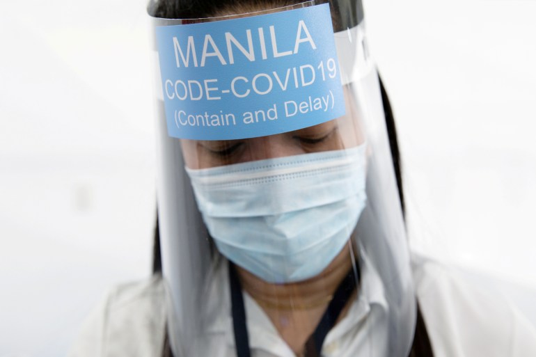 محاولات مستمرة لاحتواء فيروس كورونا المستجد في العاصمة الفلبينية مانيلا