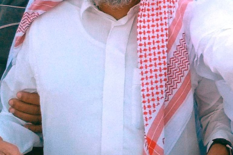 الحقوقي السعودي، عبد الله الحامد، وقد وافته المنية في محبسه