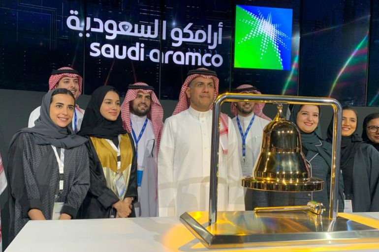 أرامكو السعودية تسرّح مئات الموظفين بعد تراجع أسعار النفط