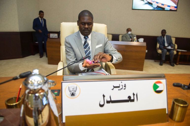 وزير العدل السوداني نصر الدين عبد الباري