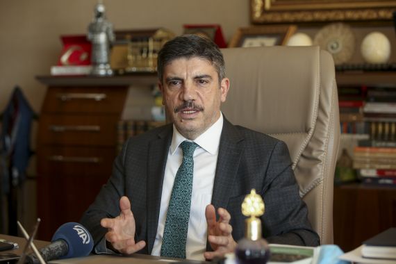 مستشار الرئيس التركي، ياسين أقطاي