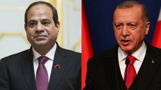 الرئيس التركي رجب طيب أردوغان ونظيره المصري عبد الفتاح السيسي
