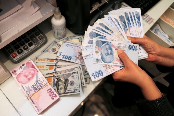 الليرة التركية الدولار الأمريكي
