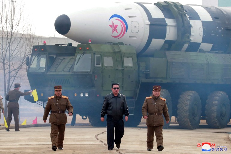 كوريا الشمالية كيم جونغ-أون