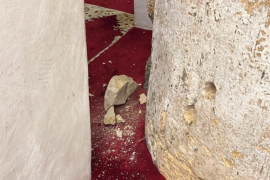 سقوط حجارة من أعمدة المسجد الأقصى القديم