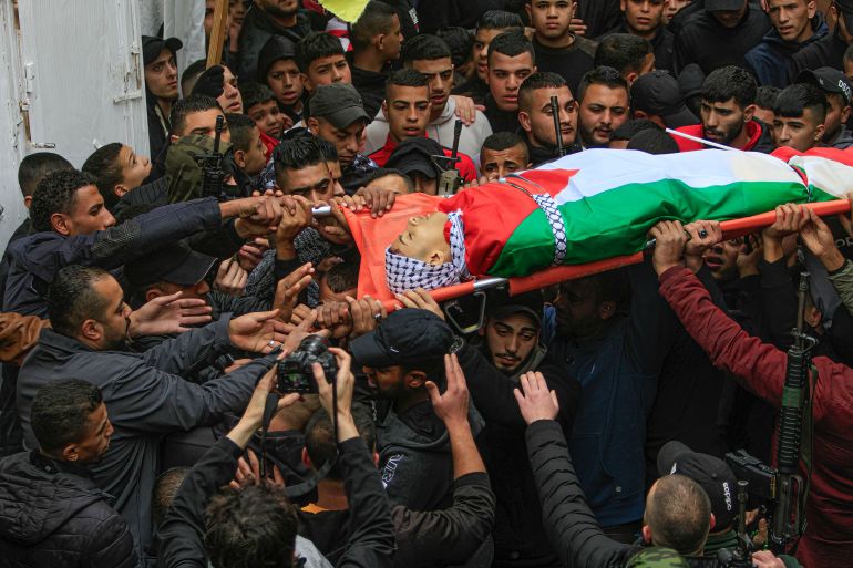 الاحتلال يحصد أرواح الفلسطينيين