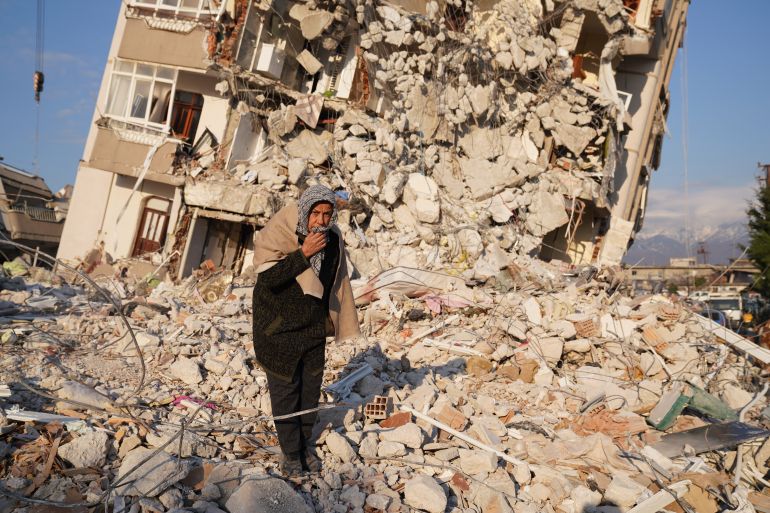 الزلزال دمر البنى التحتية بجنوب تركيا