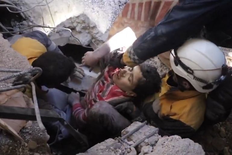 زلزال سوريا طفل سوا