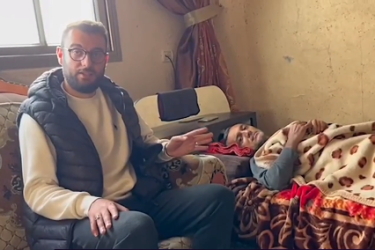 مرضى ومصابون في غزة يعانون من عدم توفر العلاج في القطاع منذ بداية الحرب